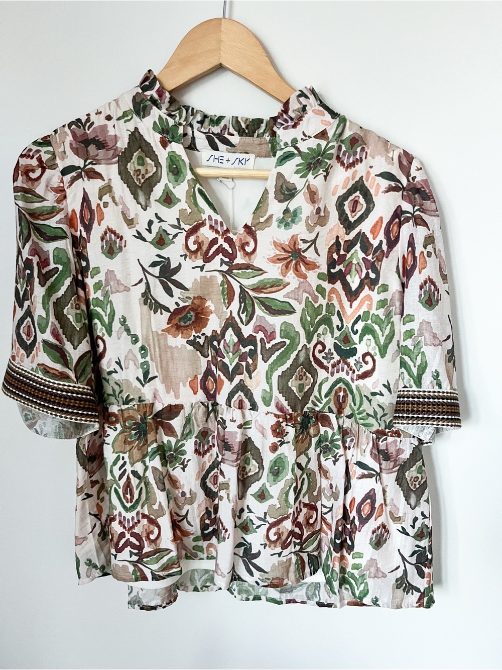 She + Sky Cream Multicolor Floral Peplum Top